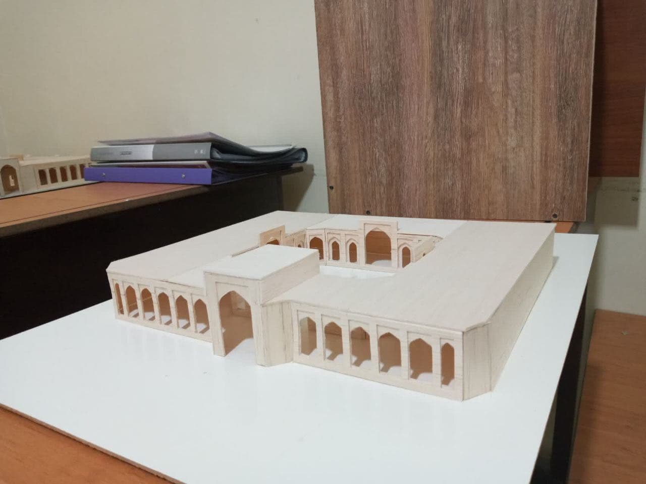 دبیرستان و هنرستان غیردولتی دخترانه نوین افرین